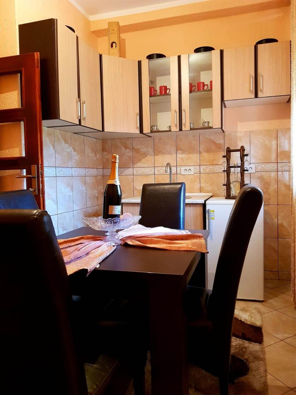 Apollon Home Apartments バール エクステリア 写真